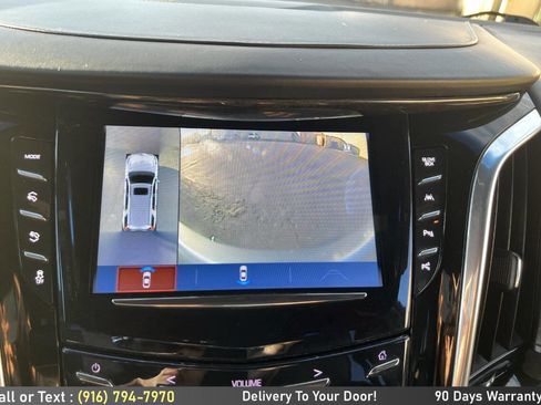 Used 2017 Cadillac Escalade ESV Platinum AWD/4WD image 24