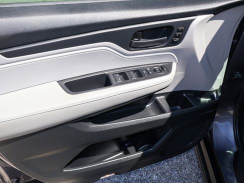Used 2019 Honda Odyssey EX-L image 13