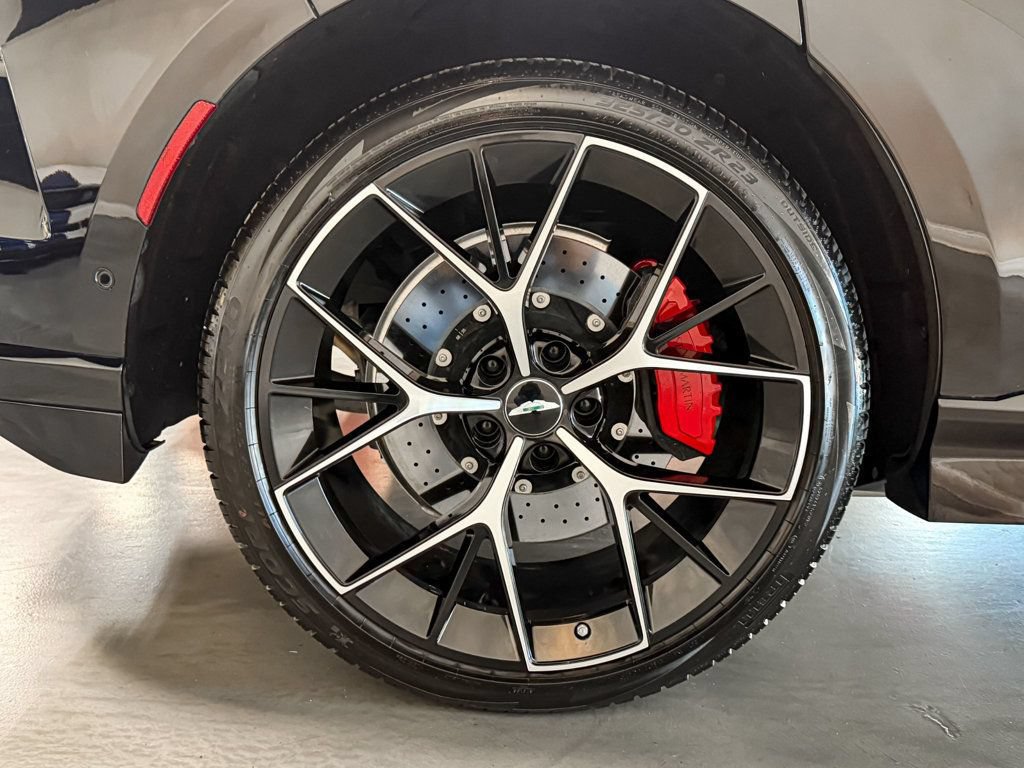 Used 2024 Aston Martin DBX 707 AWD/4WD image 57