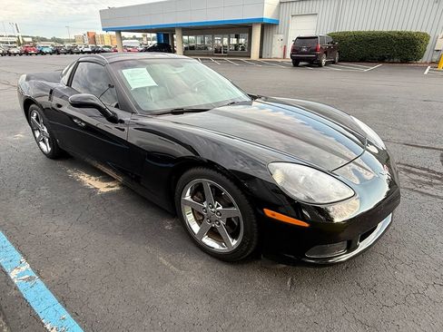 Used 2007 Chevrolet Corvette Coupe RWD image 8