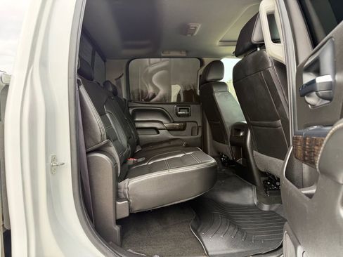 Used 2016 GMC Sierra 2500 Denali w/ Duramax Plus Package image 14