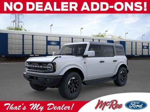 New 2026 Ford Bronco Outer Banks AWD/4WD image 1