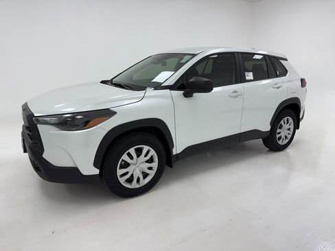 New 2026 Toyota Corolla Cross L image 5