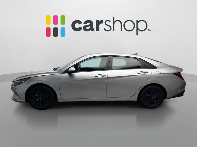 Used 2021 Hyundai Elantra SEL w/ Convenience Package FWD image 2