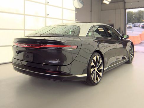 Used 2023 Lucid Air Grand Touring AWD/4WD image 2