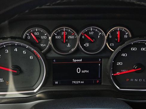 Used 2019 Chevrolet Silverado 1500 LT w/ Texas Edition RWD image 10