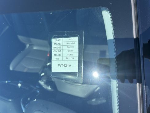 Used 2023 Chevrolet Equinox Premier AWD/4WD image 25