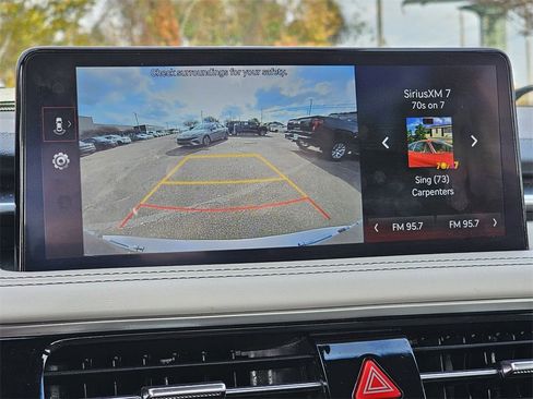 Used 2024 Genesis G70 2.5T image 11