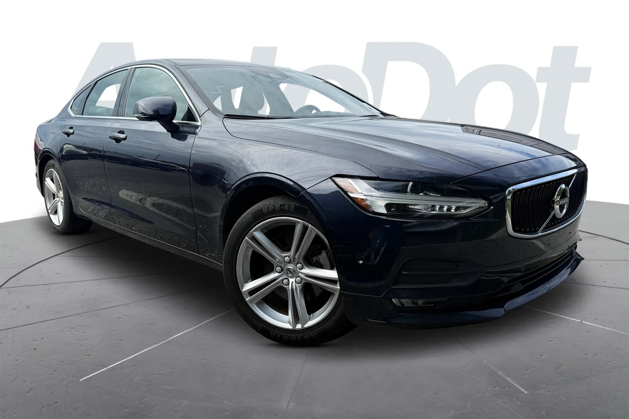 Used 2017 Volvo S90 T5 Momentum w/ Vision Package FWD image 1