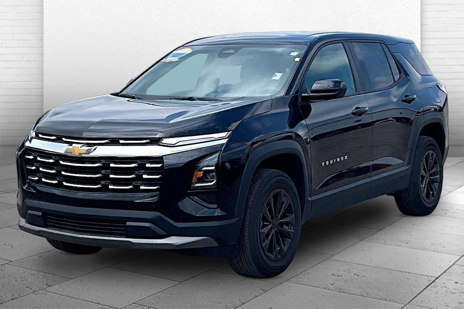 Used 2026 Chevrolet Equinox LT FWD image 13