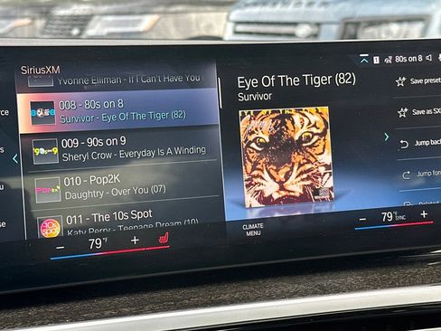 Used 2023 BMW 330e w/ Convenience Package image 19