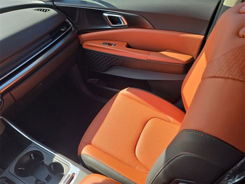 New 2026 Kia Carnival SX Prestige image 18