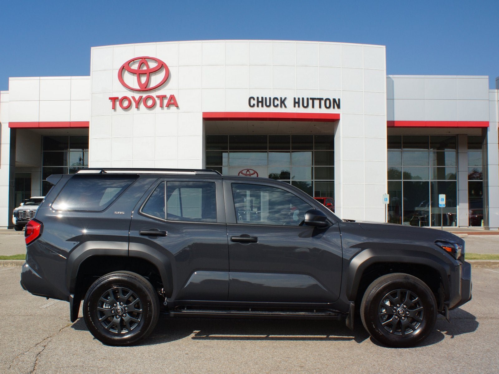 Used 2026 Toyota 4Runner SR5 RWD image 1