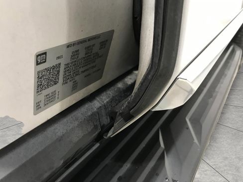 Used 2021 GMC Yukon XL Denali w/ LPO, Illumination Package image 36