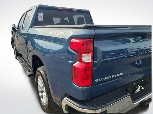 Used 2024 Chevrolet Silverado 1500 LT image 3