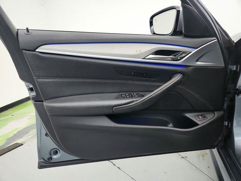 Used 2019 BMW 530i w/ M Sport Package RWD image 23