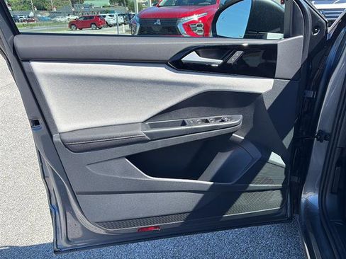 New 2026 Volkswagen Taos S FWD image 19