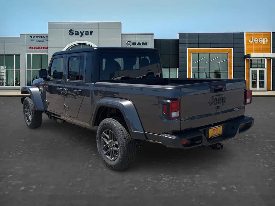 New 2026 Jeep Gladiator Sport AWD/4WD image 5