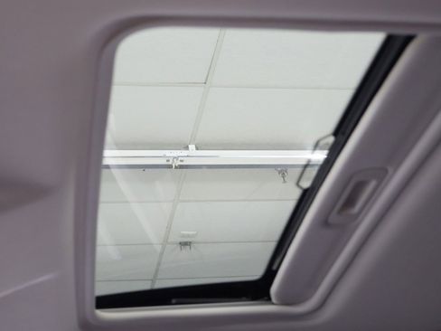 Used 2022 Ford EcoSport SE image 17