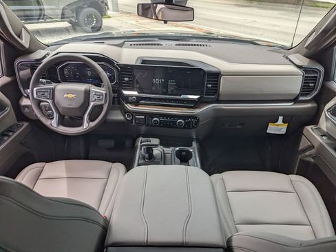New 2026 Chevrolet Silverado 1500 LT AWD/4WD image 9