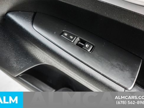 Used 2024 Kia Forte LXS FWD image 39