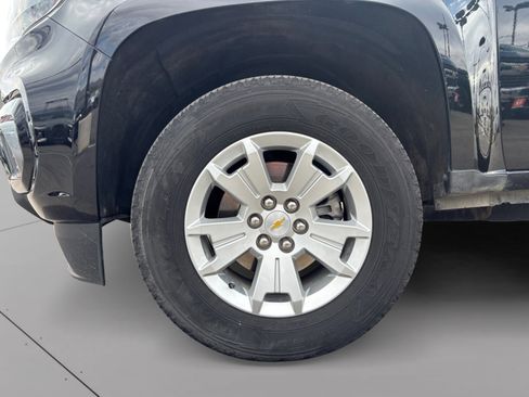 Used 2022 Chevrolet Colorado LT w/ Fleet Safety Package image 9