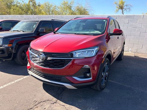 Used 2021 Buick Encore GX Select w/ Advanced Technology Package FWD image 2