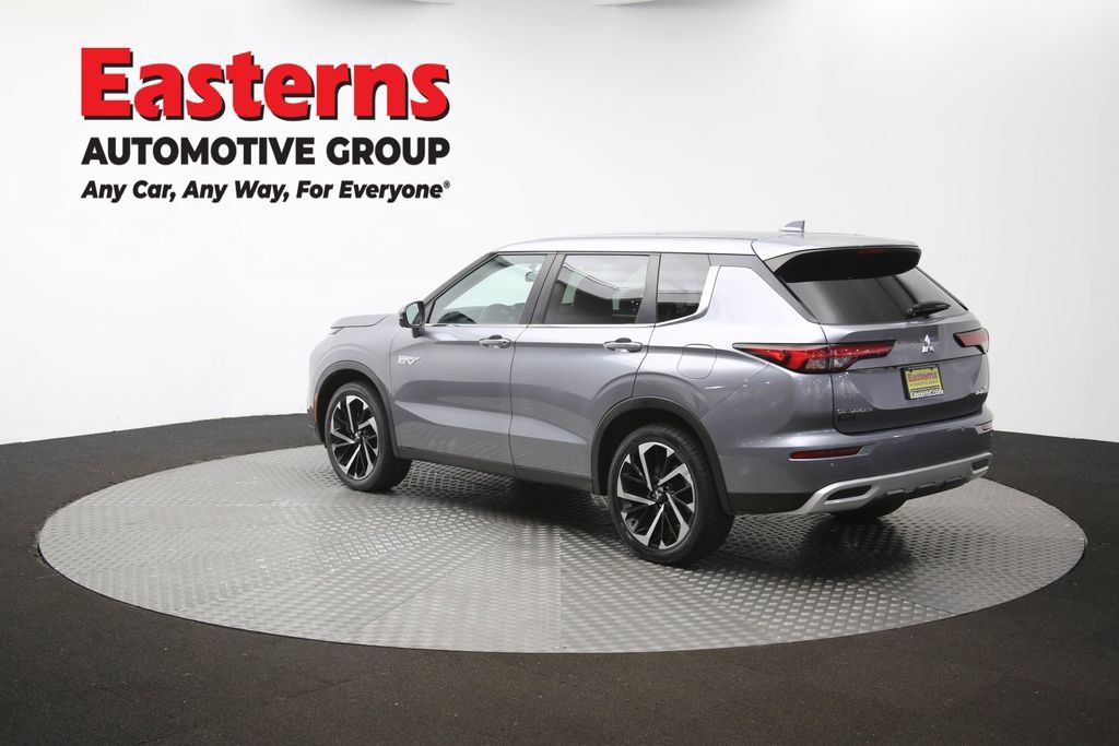 Used 2023 Mitsubishi Outlander SE AWD/4WD image 66