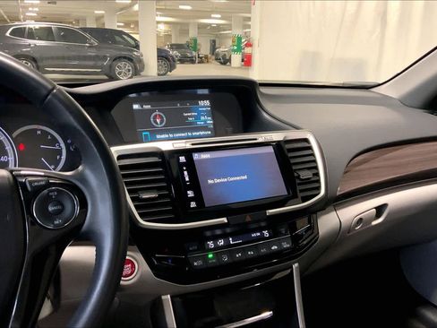 Used 2016 Honda Accord EX-L image 7