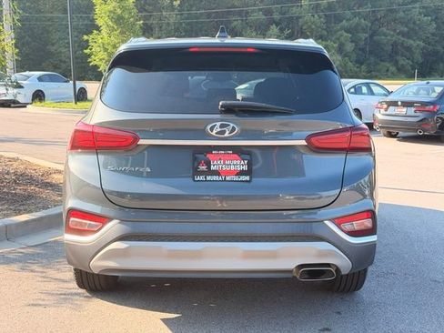 Used 2020 Hyundai Santa Fe SEL FWD image 10