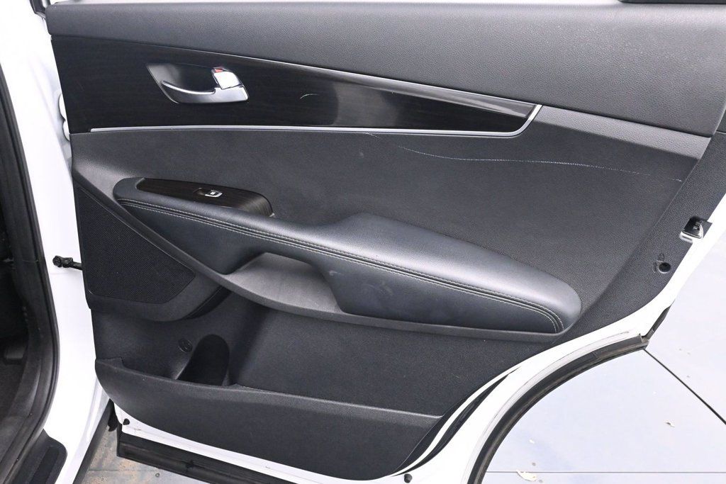 Used 2019 Kia Sorento AWD w/ Option Group 020 image 16