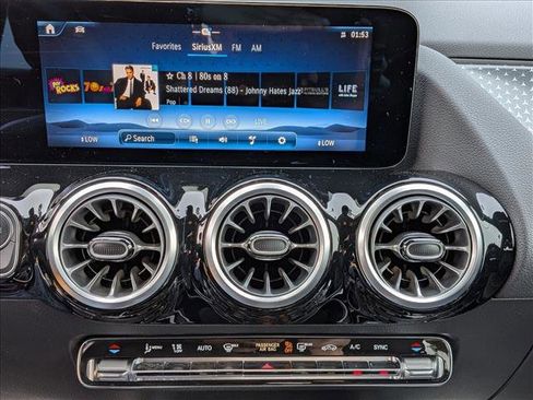 Certified 2025 Mercedes-Benz GLA 250 image 15