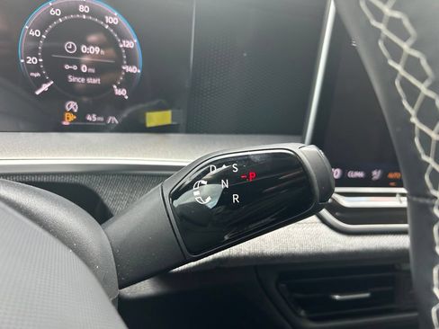 Certified 2026 Volkswagen Tiguan S AWD/4WD image 24