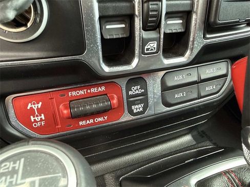 Used 2020 Jeep Gladiator Rubicon image 22