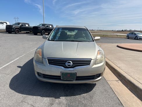 Used 2009 Nissan Altima 2.5 S w/ Convenience Pkg image 2