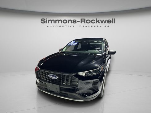 Used 2025 Ford Escape Active image 6