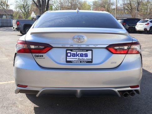 Used 2024 Toyota Camry SE image 6