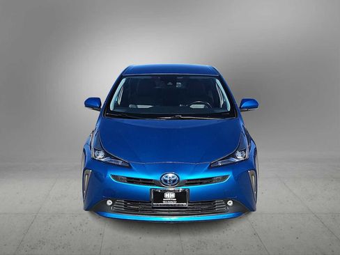 Used 2022 Toyota Prius XLE image 3