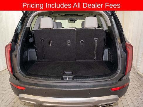 Used 2021 Kia Telluride S FWD image 5