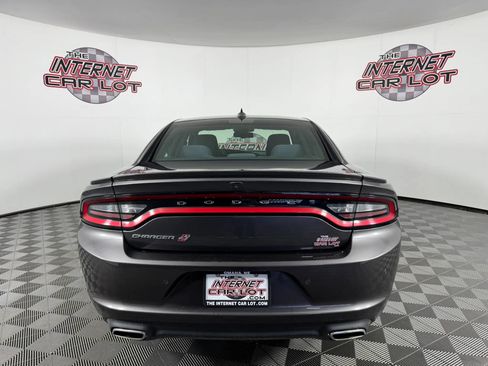 Used 2018 Dodge Charger GT AWD/4WD image 6