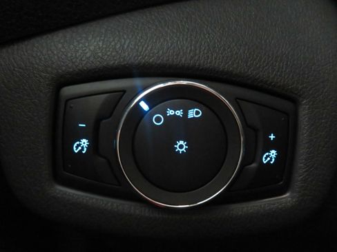 Used 2016 Ford Transit Connect XL image 35