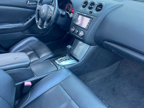 Used 2012 Nissan Altima 3.5 SR w/ Sport Pkg image 16