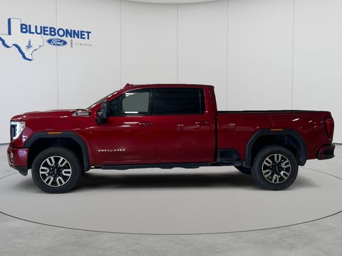Used 2022 GMC Sierra 2500 AT4 AWD/4WD image 8