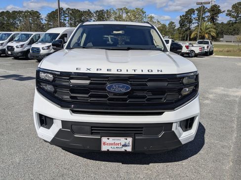 Certified 2025 Ford Expedition Max Active image 10
