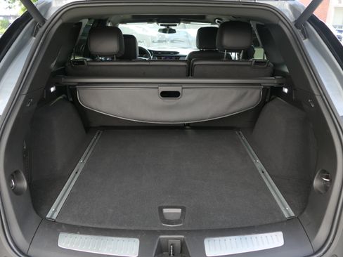 Certified 2023 Cadillac XT5 Premium Luxury FWD image 23