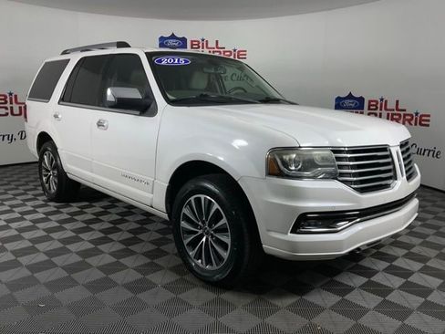 Used 2015 Lincoln Navigator 2WD image 1