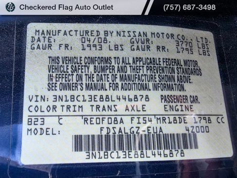 Used 2008 Nissan Versa Hatchback w/ Convenience Pkg FWD image 16