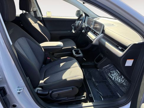 Certified 2024 Hyundai Ioniq 5 SEL image 19