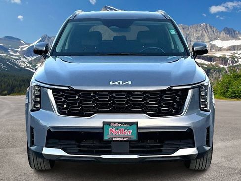 Used 2024 Kia Sorento S AWD/4WD image 3