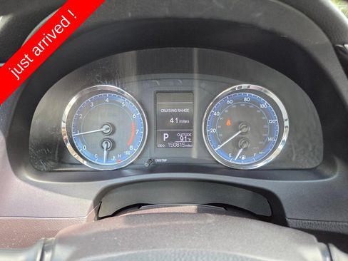 Used 2019 Toyota Corolla LE FWD image 31